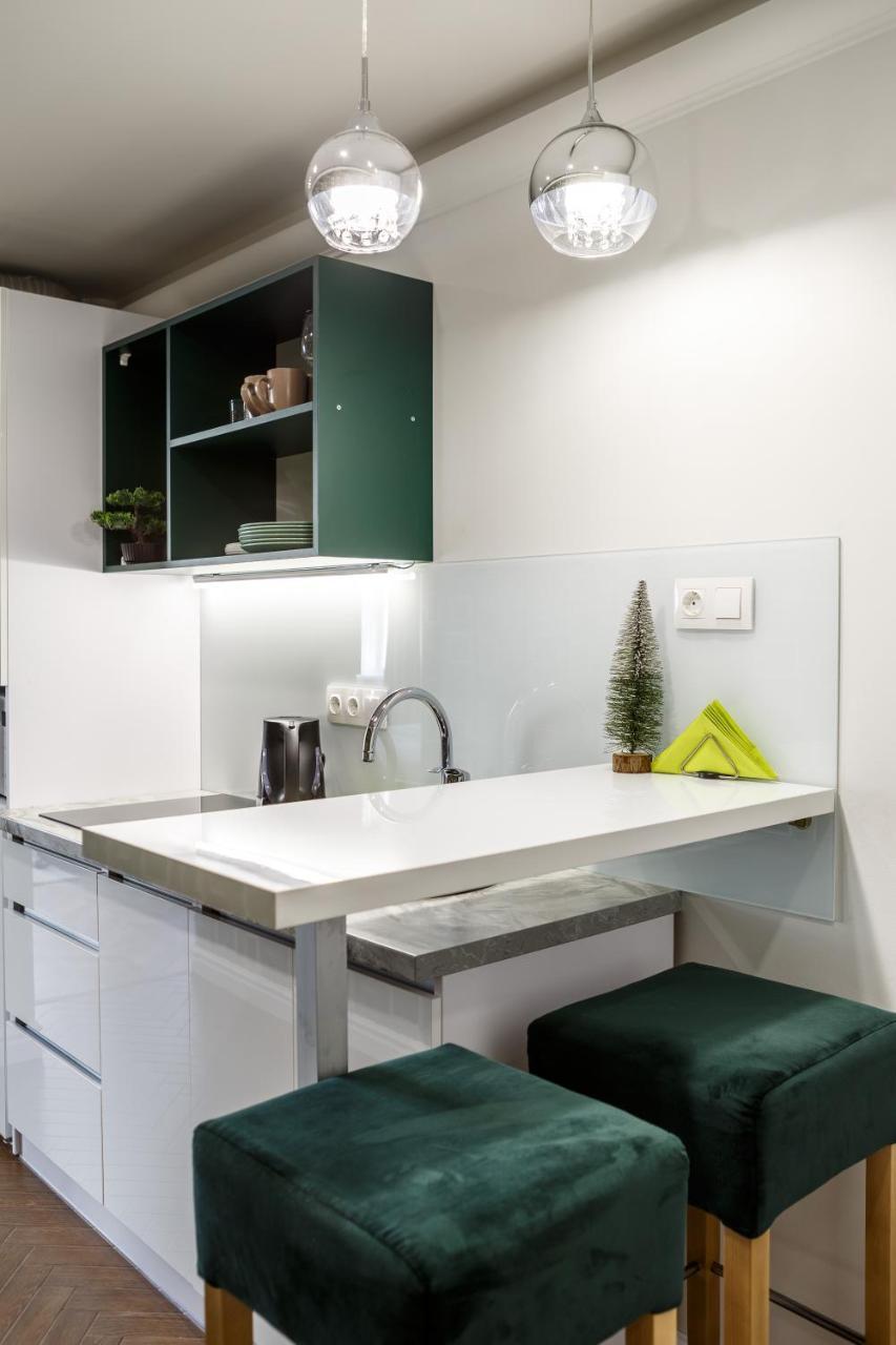 Green Apartment リヴィウ エクステリア 写真